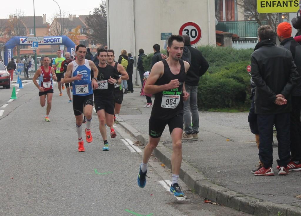 27 novembre 2016 10 Kms de Tournon  (1)red