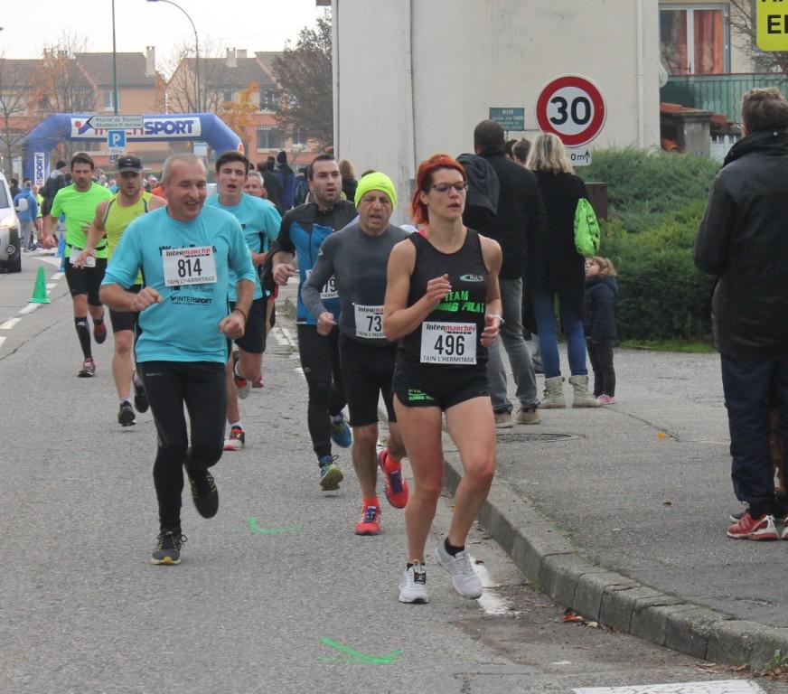 27 novembre 2016 10 Kms de Tournon  (29)red